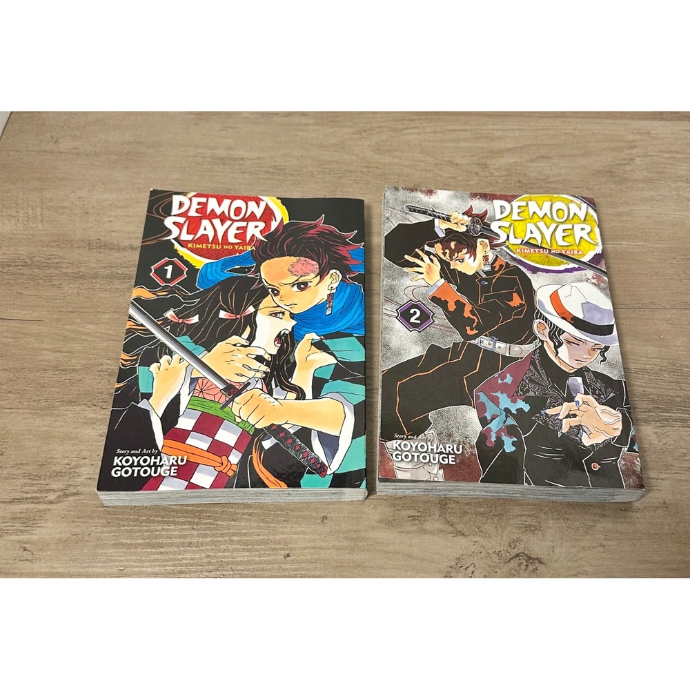 Demon Slayer: Kimetsu no Yaiba Vol. 1 & 2 English Manga Paperback Lot‎ Excellent